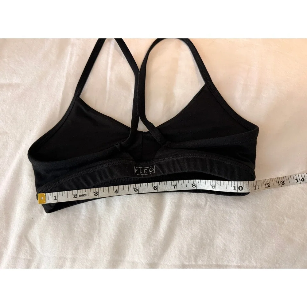 FLEO‎ Black Sports Bra V-Neck T-Back Racerback Athletic Training Top Small